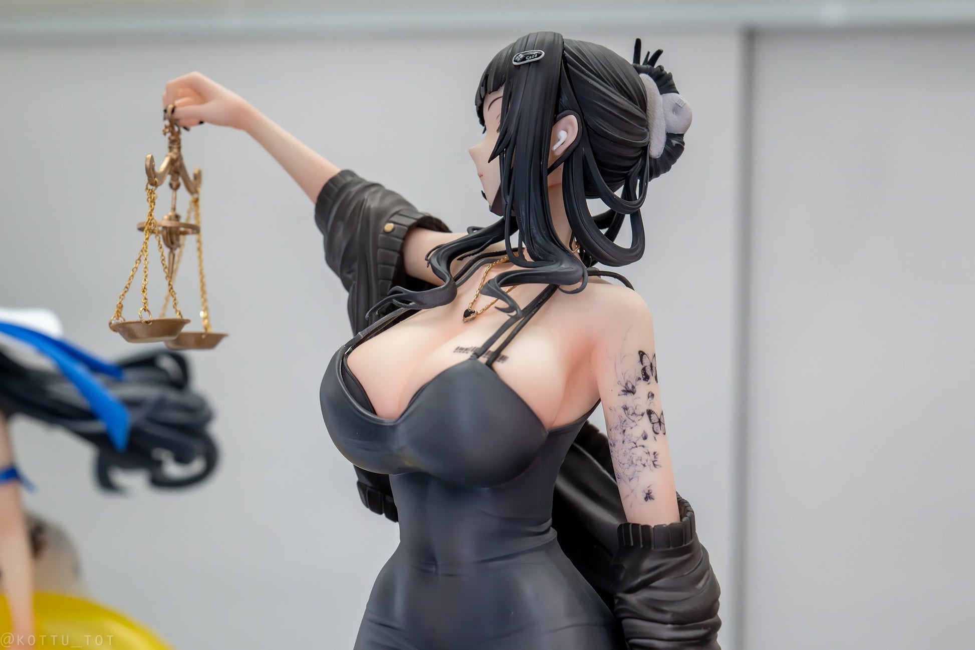 Gray Figura Goddess of Victory: Nikke | tienda Anime Tico Ofertas
