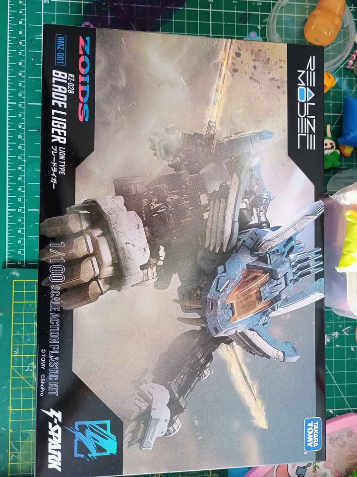 Dark Gray Figura Zoids | RMZ-001 Blade Liger | Tienda Anime | tienda Anime Tico Ofertas