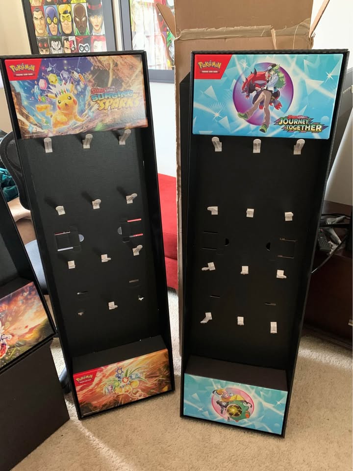 Tan Display Personalizado para Cartas Pokémon – Compatible con Graded y Normales