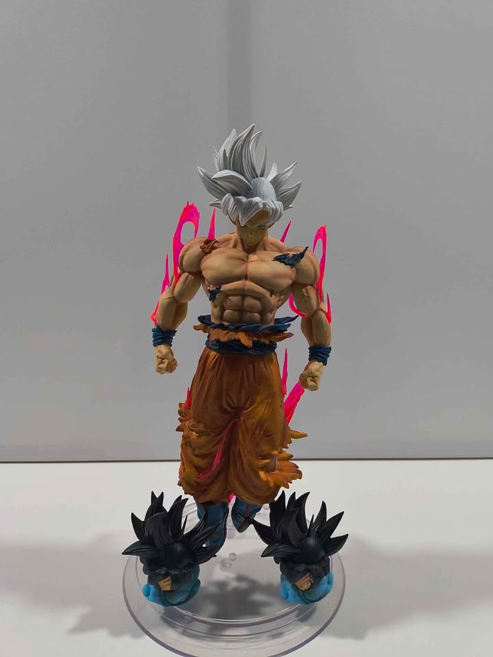 Dark Gray Figura Gokú Ultra Instinct – Dragon Ball Super | 35 cm 3 Cabezas Coleccionable Costa Rica Tienda Anime | Tico Ofertas