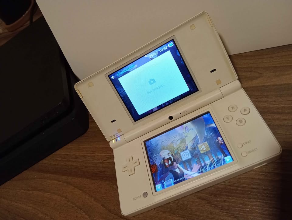 Dark Slate Gray Nintendo DSi — Consola Hackeada, Lista para Jugar