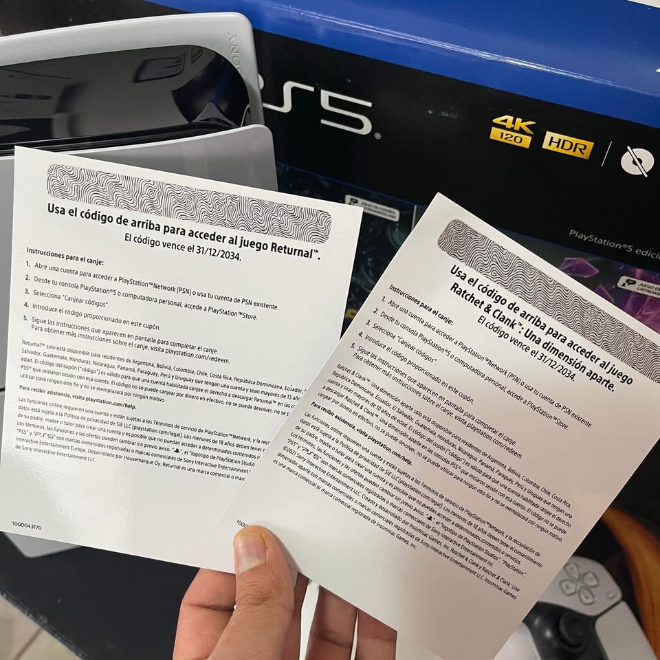 Dark Slate Gray PlayStation 5 1TB Versión Disco con 1 Mando – Costa Rica