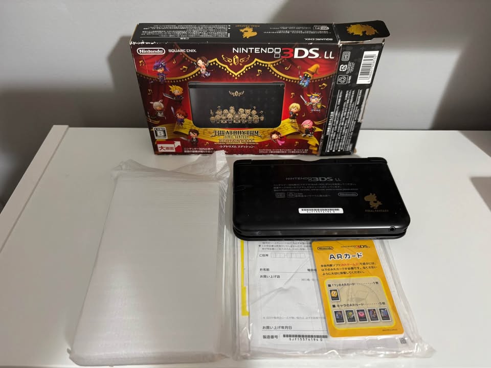 New Nintendo 3DS XL Final Fantasy edición japonesa | Consola de colección en Costa Rica Nintendo