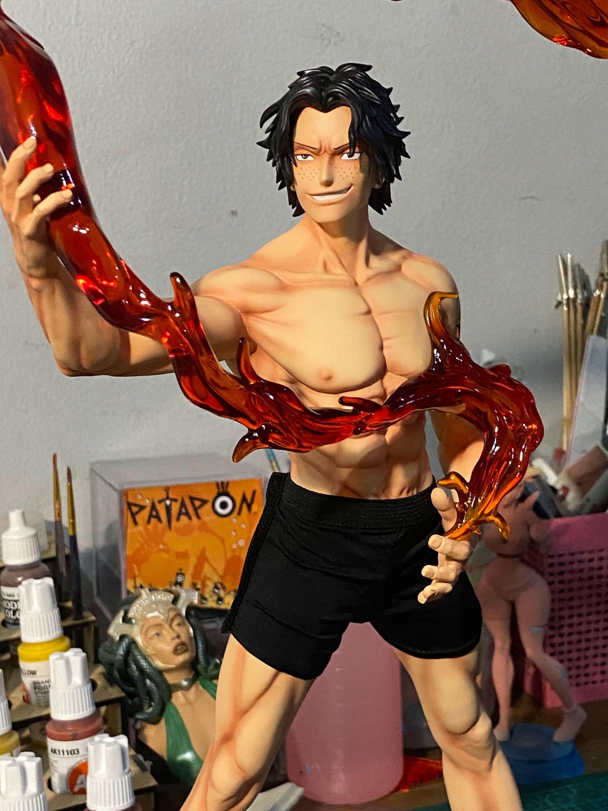 Rosy Brown Figura  Tokyo Cold Studio - One Piece: Airplane Ace  | Figuras Anime Costa Rica, Modelo Coleccionable Premium  | Tico ofertas