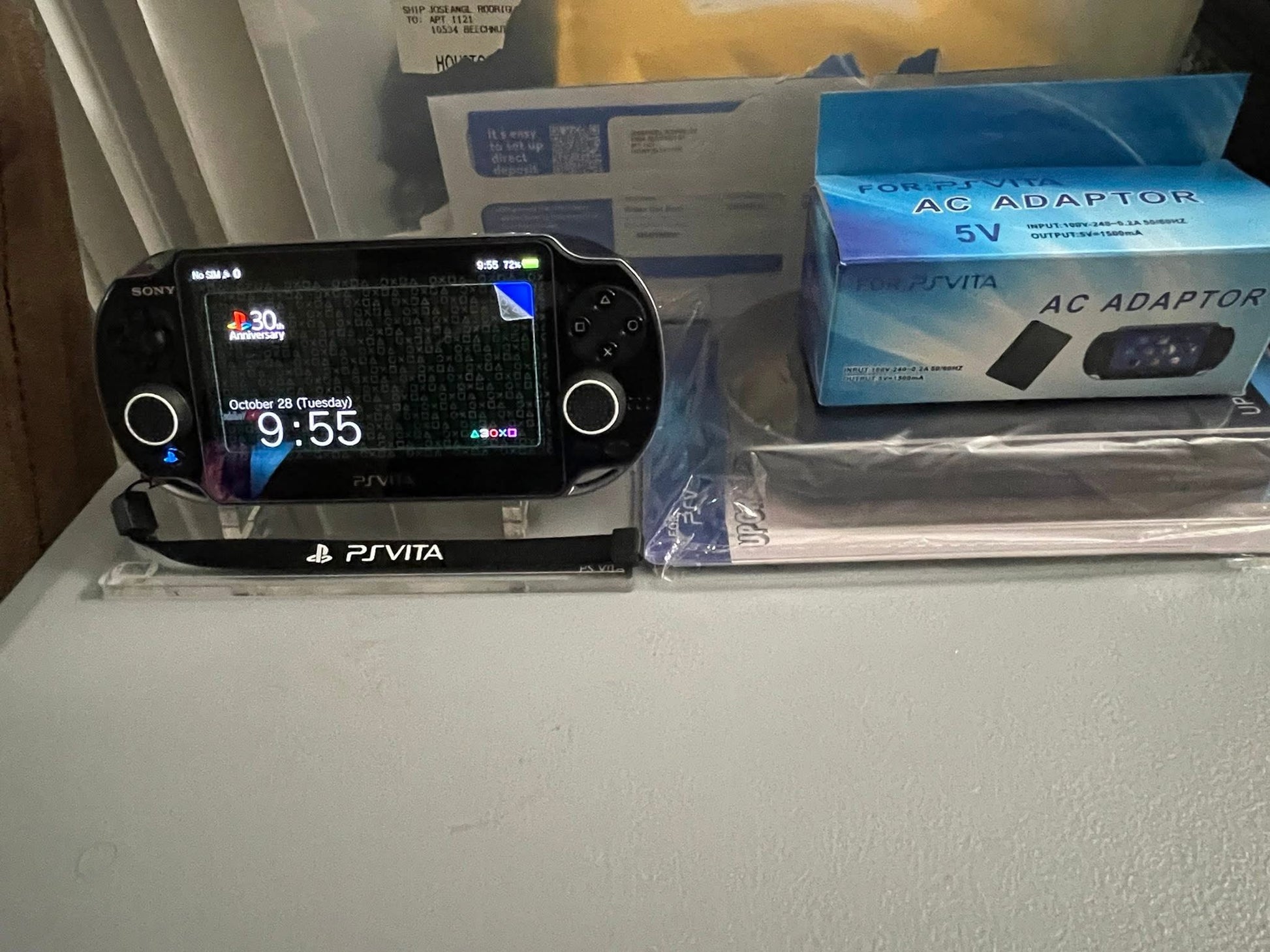 Dark Gray PS Vita OLED 3G Blanca y Negra – 256GB modificada con accesorios completos