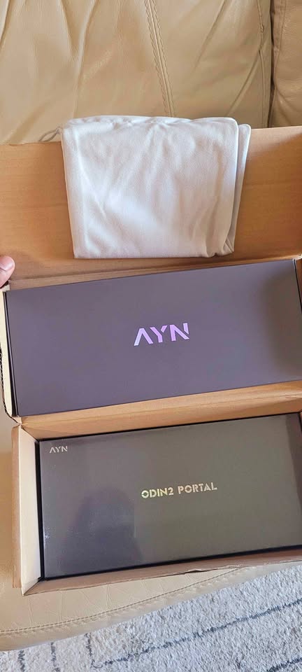 AYN Odin 2 Portal Pro en Costa Rica – Consola portátil Android con pantalla OLED 120Hz Ayn