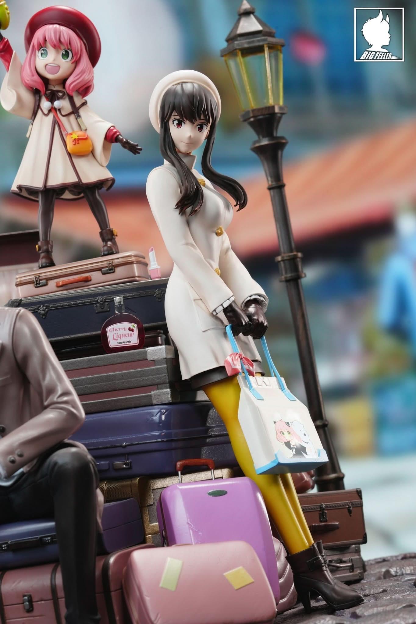 Dark Slate Gray Big Feeler Studio - SPY×FAMILY CODE: Retrato de la Familia Blanca | Figuras Anime Costa Rica, Coleccionable de Arte y Familia