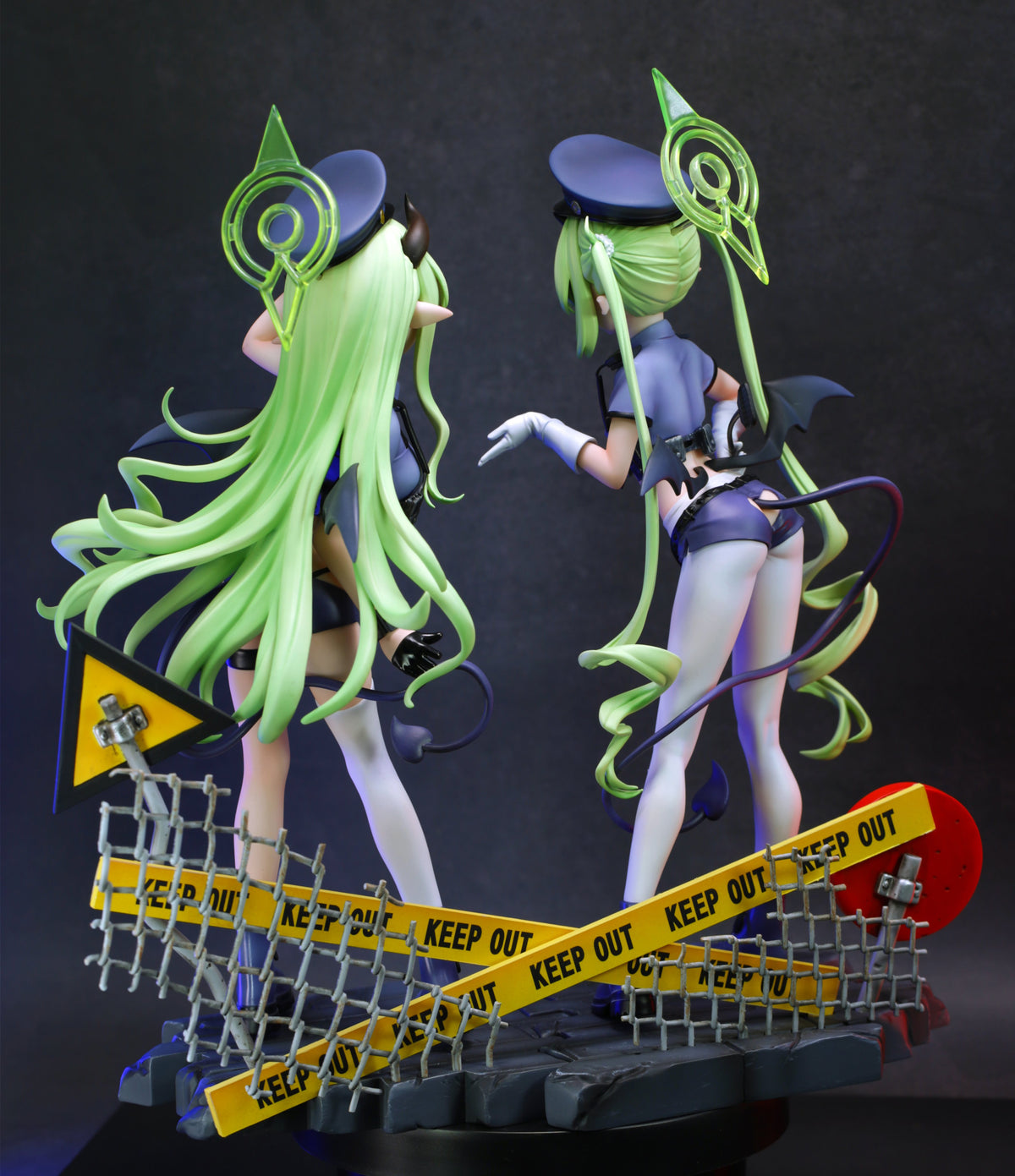 Estatuilla Blue Archive | Tachibana Hikari & Tachibana Nozomi | Miwu Studio (Wu Shi San) | Tienda Anime Costa Rica | Tico Ofertas Miwu Studio (Wu Shi San)