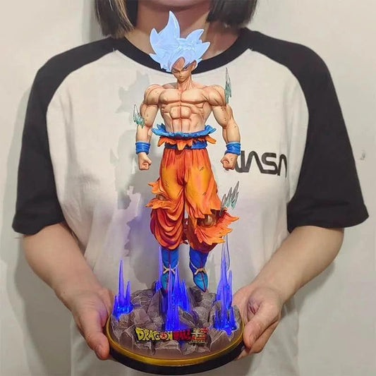 Gray Figura Anime Dragon Ball 32cm - Goku Ultra Instinct Luminosa | Estatua de Acción PVC Coleccionable y Regalo de Navidad en Costa Rica