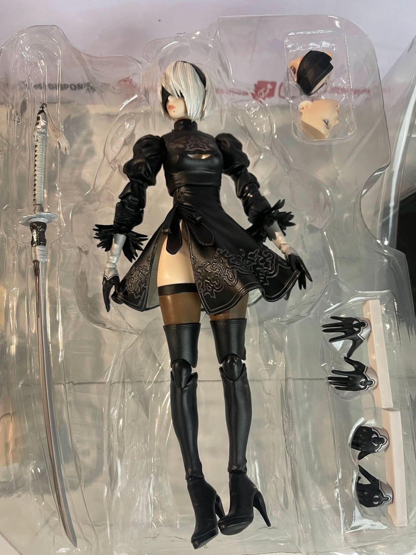 Figura de Acción Play Arts Kai - NieR 2B Tipo B DX Edición Deluxe 26CM | Tienda Anime Costa Rica - Tico Ofertas - Tico Ofertas