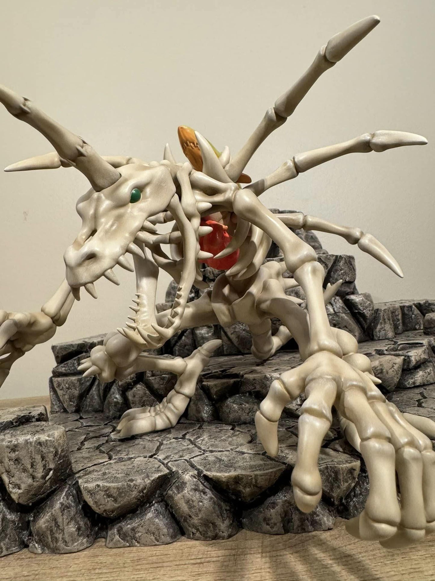 Gray Figura Estatua de Resina - Genesis Studio Digimon Monster Skull Greymon GK | Tienda Anime Costa Rica - Tico Ofertas