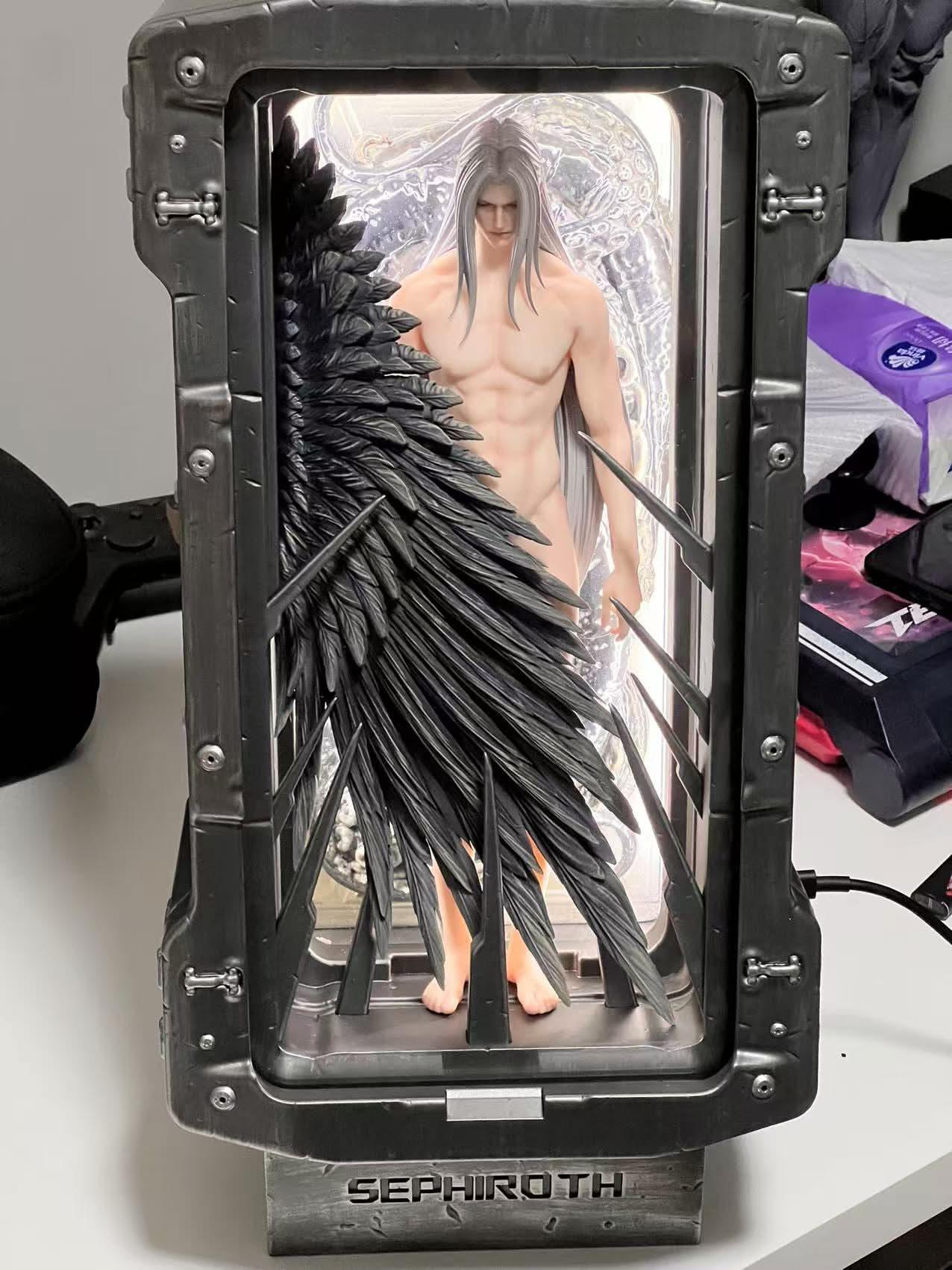 Dark Slate Gray Figura  FanArt Studio - Final Fantasy VII: Crystal Sarcophagus - Sephiroth  | Figuras Anime Costa Rica, TODO EN ANIME  | Tico ofertas