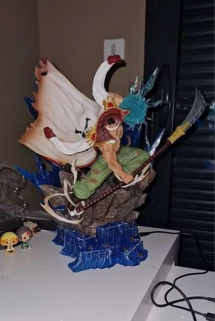 Figura One Piece 40cm - Edward Newgate de los Piratas de Whitebeard | Tienda Anime Costa Rica - Tico Ofertas - Tico Ofertas