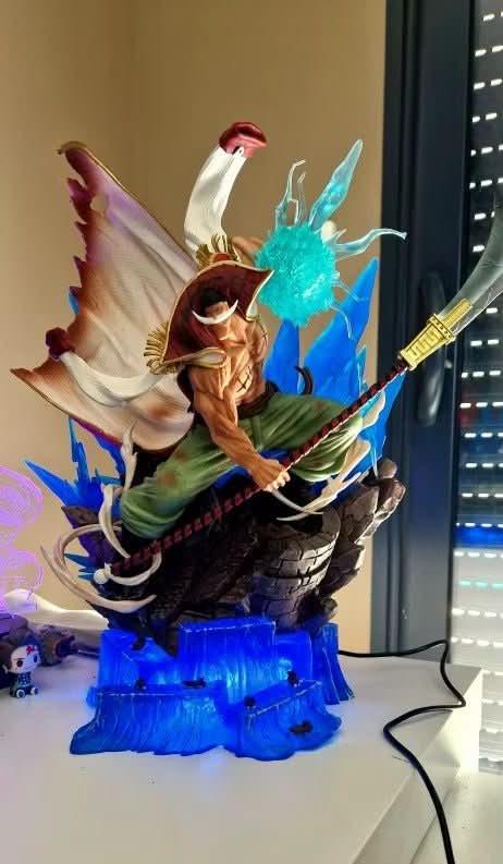 Figura One Piece 40cm - Edward Newgate de los Piratas de Whitebeard | Tienda Anime Costa Rica - Tico Ofertas - Tico Ofertas
