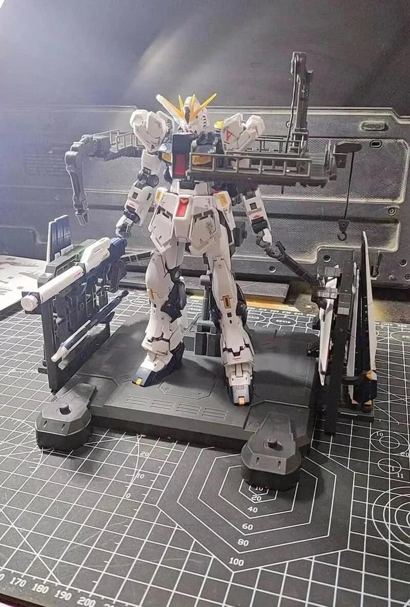 Dim Gray Soporte de Exhibición 1/144 para Gundam - Plataforma Universal Hangar Garage | Figuras Anime Costa Rica, Base para Modelos, Juguetes de Colección y Escenario de Exhibición