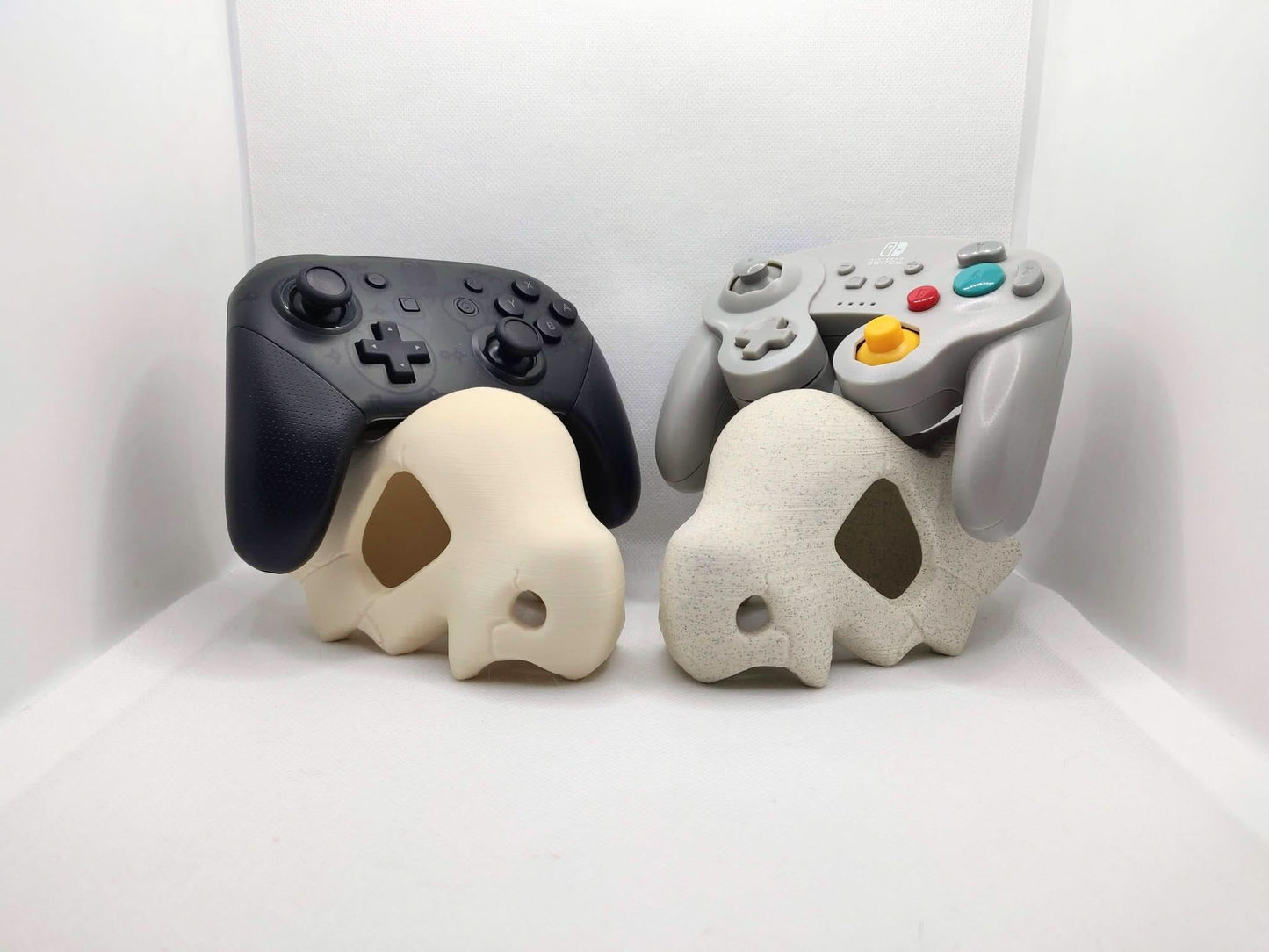 Soporte para controles de todo tipo hechos con impresión en 3d - Especial para controles de Xbox One, Xbox 360, Playstation 4, Playstation 3 y Nintendo Switch Pro stands control | Tienda Anime Costa Rica - Tico Ofertas - Tico Ofertas