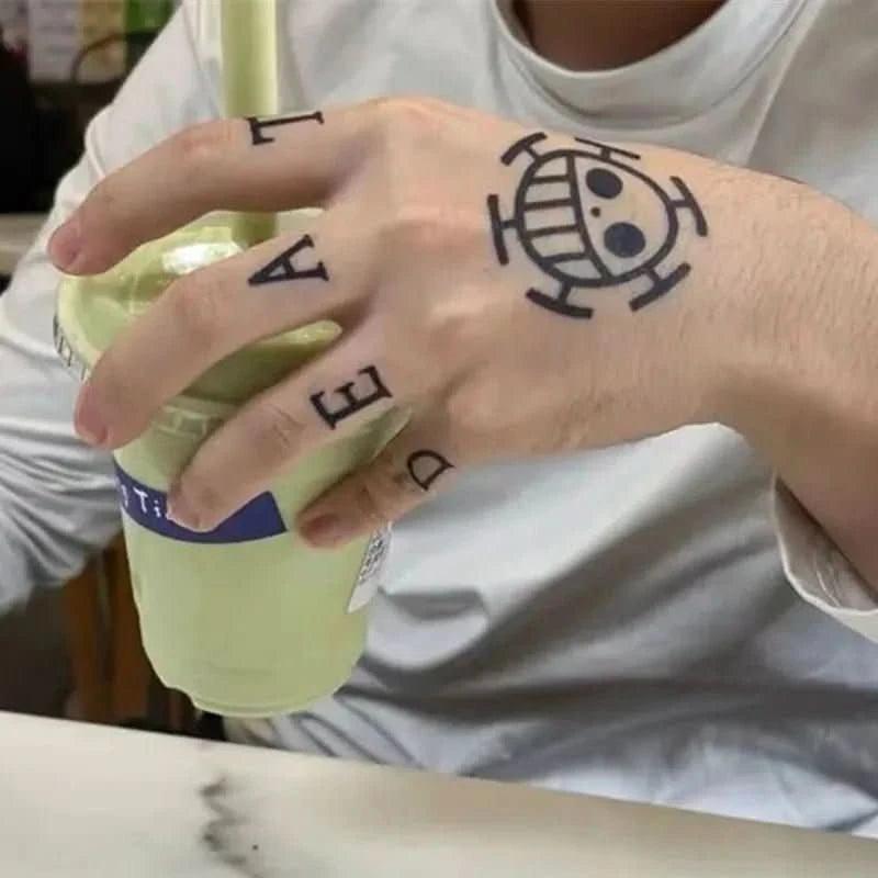Tatuaje Temporal Impermeable Anime Trafalgar D. Water Law | Accesorios de Cosplay y Prop de One Piece en Costa Rica - Tico Ofertas