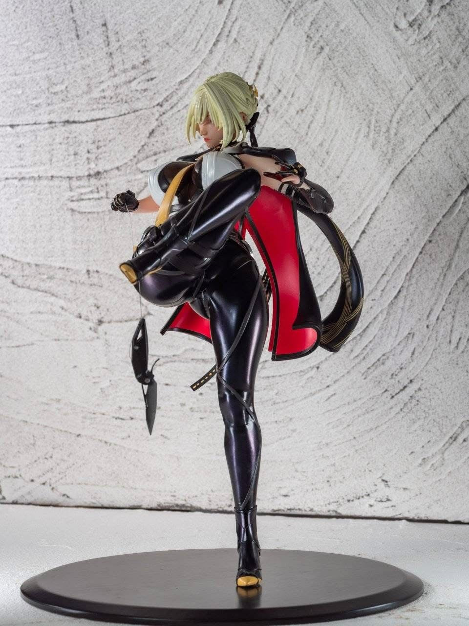 Estatuilla Zenless Zone Zero | Evelyn Chevalier | tienda anime | Tico Ofertas