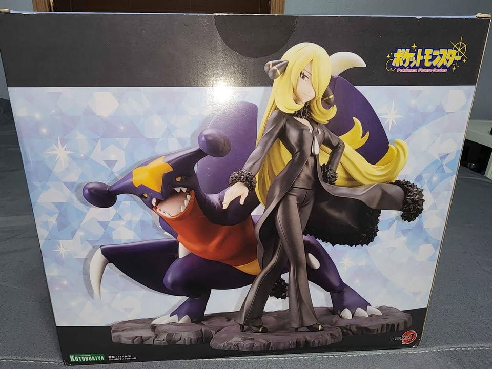 Dark Slate Gray Estatuilla Figura Pokémon Cynthia & Garchomp | Coleccionable Premium Costa Rica