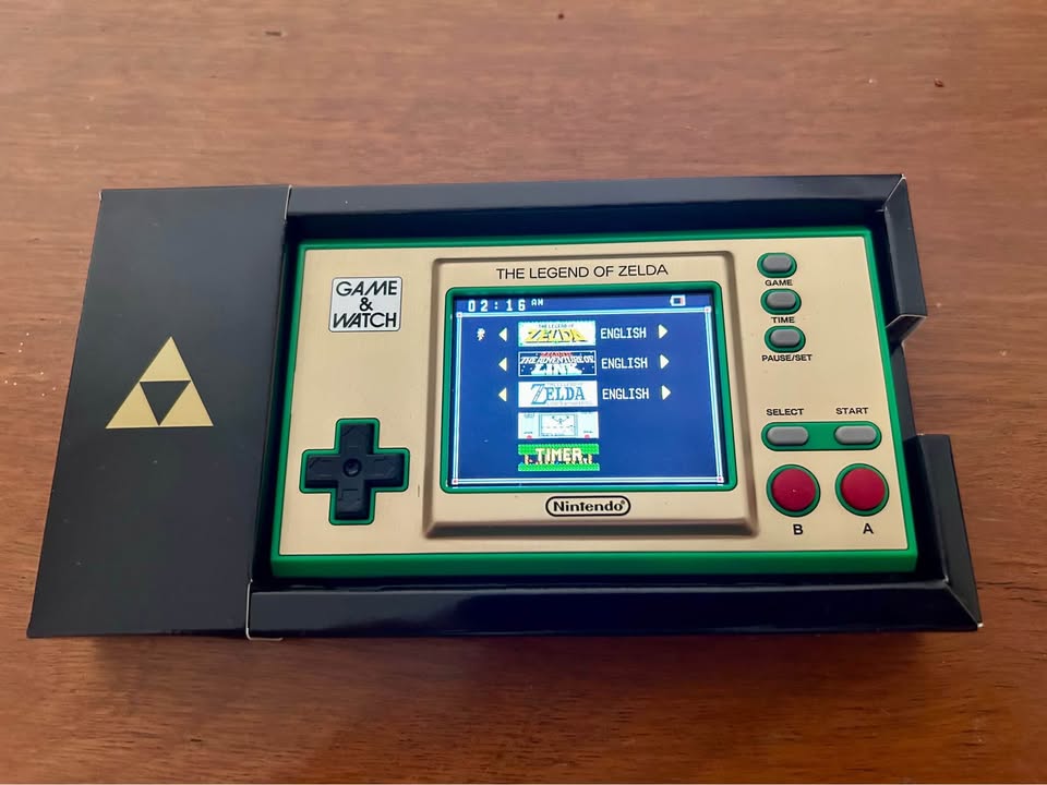 Sienna Nintendo Game & Watch edición Zelda | Consola portátil coleccionable Costa Rica