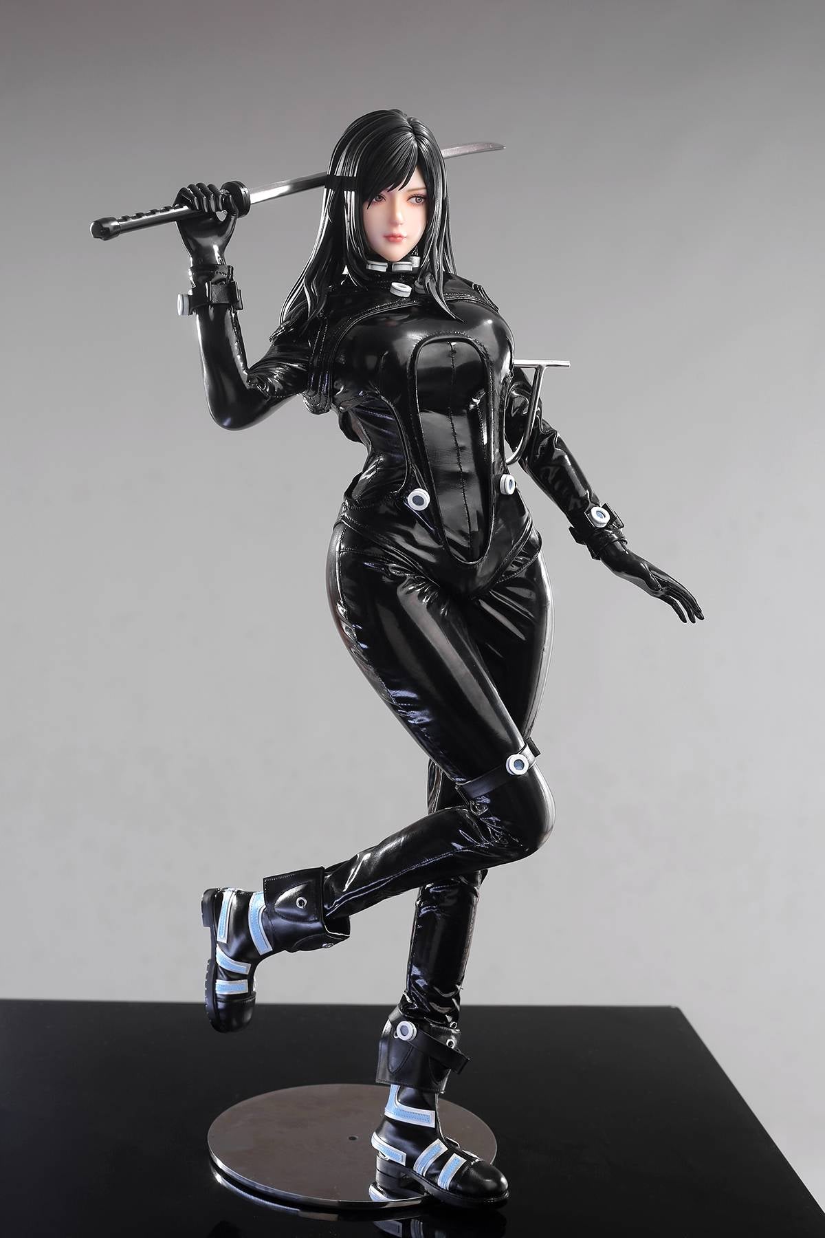 Dark Gray Sex Dolls  GANTZ | Reika Shimohira | YuZhaiRenXing Studio | Tienda Anime | Tico Ofertas
