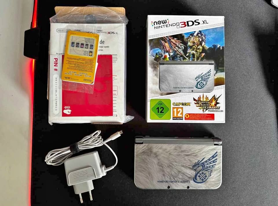 Dim Gray Nintendo 3DS XL Edición Monster Hunter – Coleccionables con magia | Costa Rica