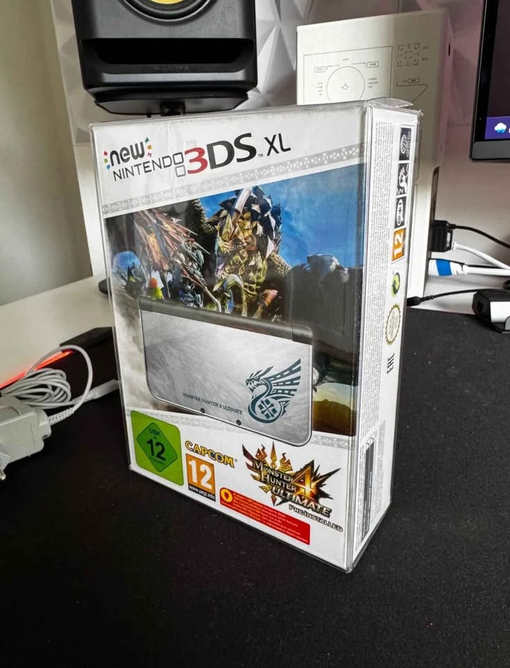 Dark Slate Gray Nintendo 3DS XL Edición Monster Hunter – Coleccionables con magia | Costa Rica
