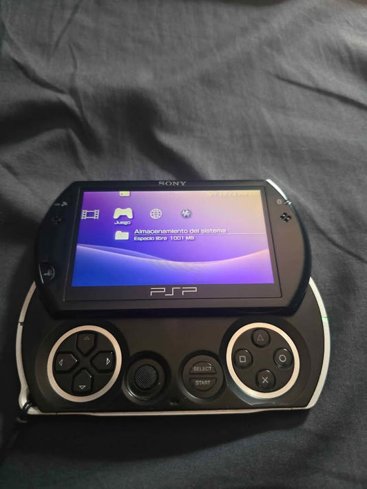 Dark Slate Gray PSP Go 32GB + Juegos Digitales | Consola portátil premium Costa Rica