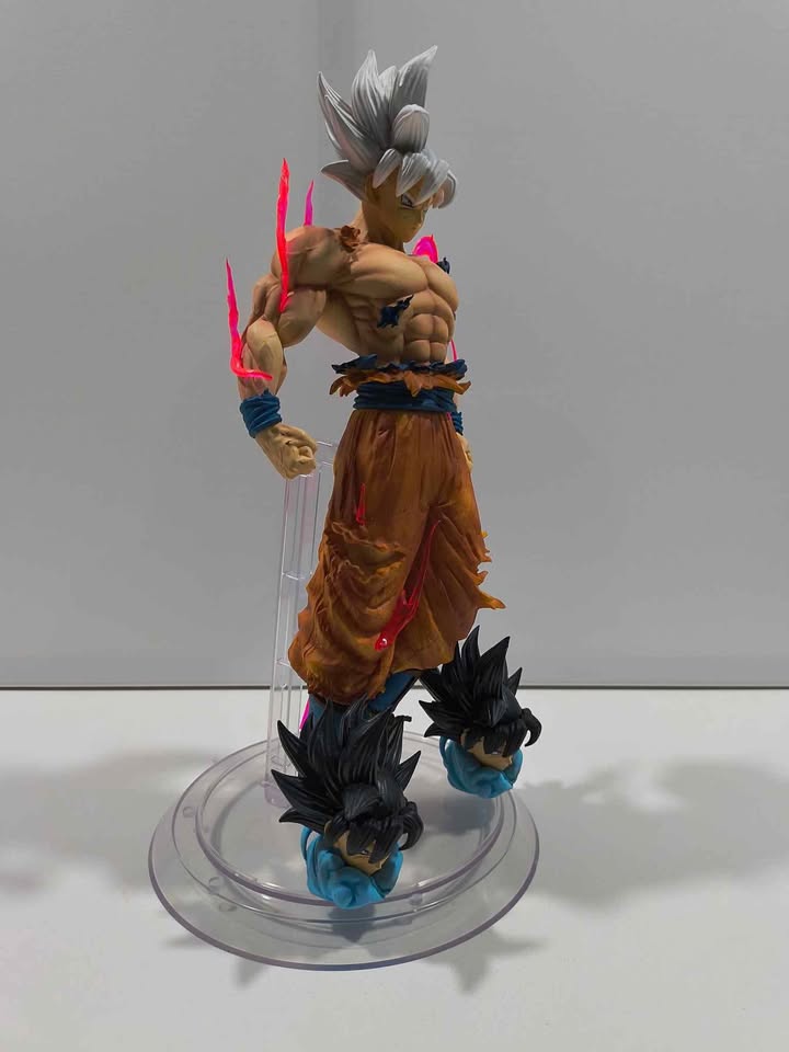 Dark Gray Figura Gokú Ultra Instinct – Dragon Ball Super | 35 cm 3 Cabezas Coleccionable Costa Rica Tienda Anime | Tico Ofertas