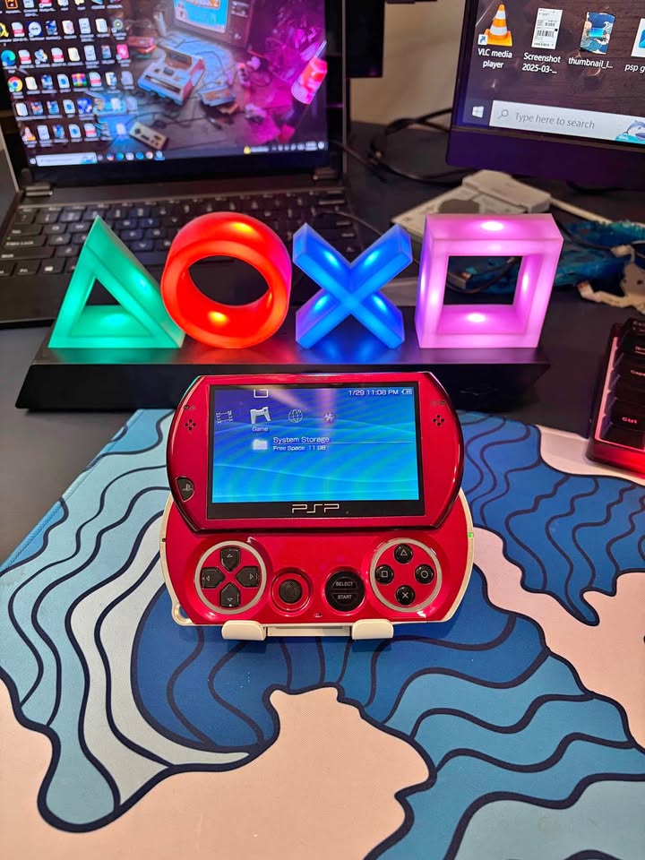 Pale Violet Red PSP Go Roja 128GB Modificada – Consola portátil con juegos clásicos