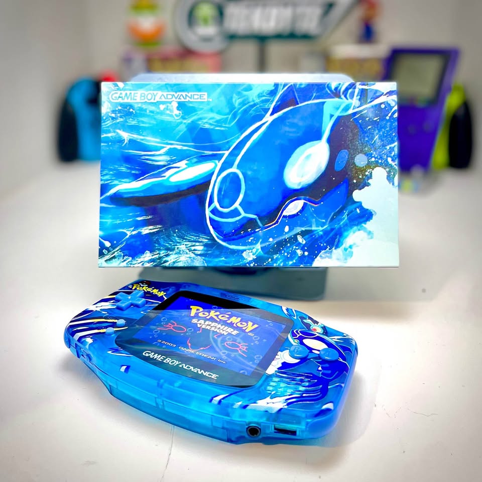 Gray Game Boy Advance edición Kyogre personalizada con pantalla IPS en Costa Rica