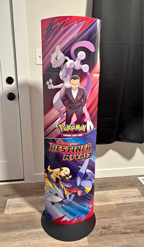 Rosy Brown Display Personalizado para Cartas Pokémon – Compatible con Graded y Normales