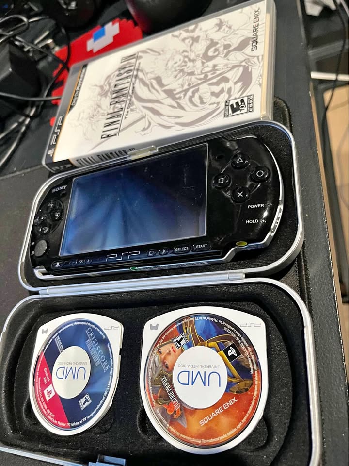 PSP 3000 + 3 Juegos Final Fantasy | Bundle Retro Coleccionable Costa Rica