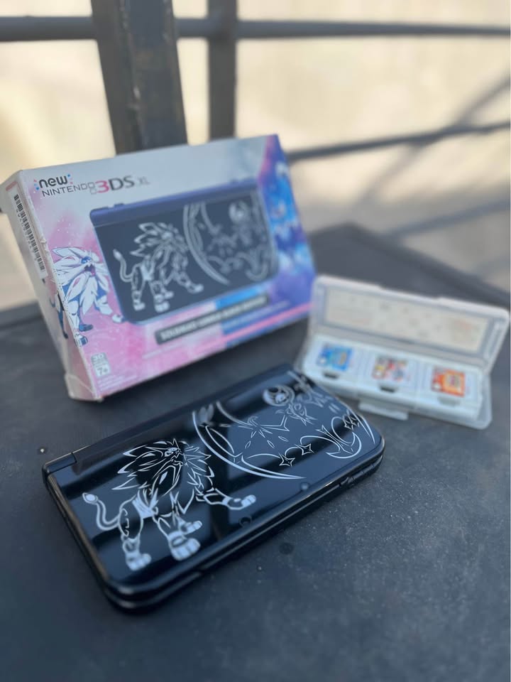 Dark Slate Gray New Nintendo 3DS XL Pokémon Sol y Luna edición limitada con juegos y magia | Costa Rica