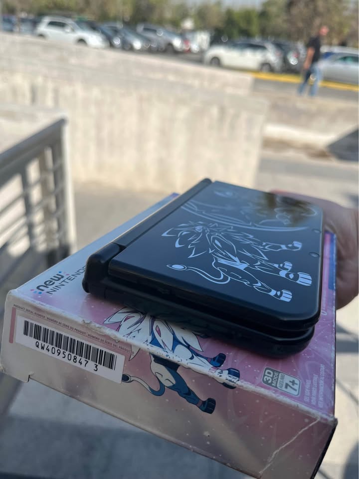 Dim Gray New Nintendo 3DS XL Pokémon Sol y Luna edición limitada con juegos y magia | Costa Rica
