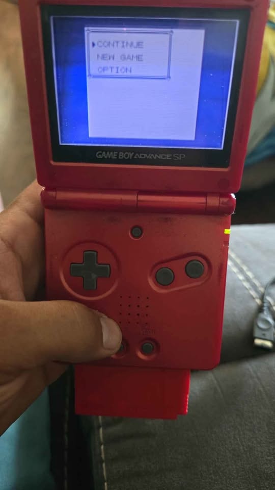 Dark Slate Gray Game Boy Advance SP + Pokémon Yellow, Red & Blue | Bundle Retro Costa Rica