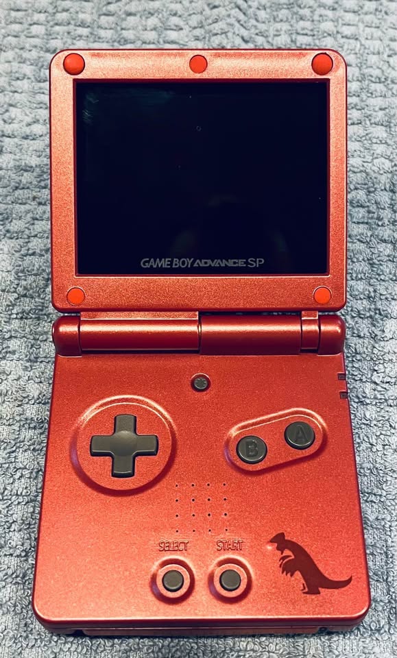 Pale Violet Red GameBoy Advance SP con Pantalla IPS + Pokémon FireRed (Versión Japonesa)