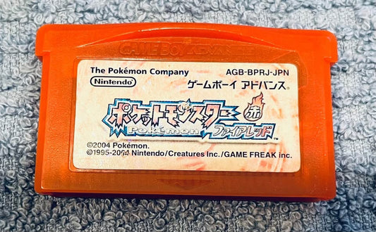 Light Gray GameBoy Advance SP con Pantalla IPS + Pokémon FireRed (Versión Japonesa)
