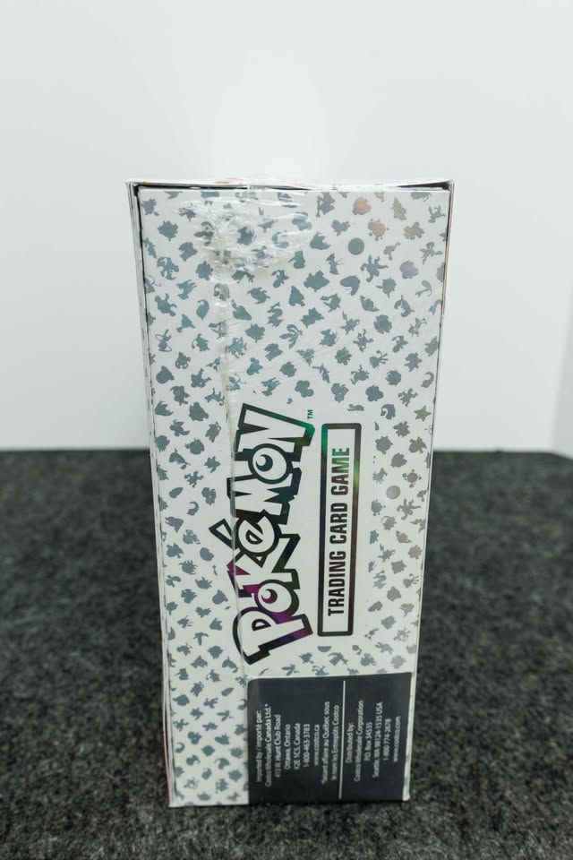 Dark Slate Gray Carta Pokémon 151 Ultra-Premium Collection (UPC) | Caja Coleccionista Sellada – Costa Rica