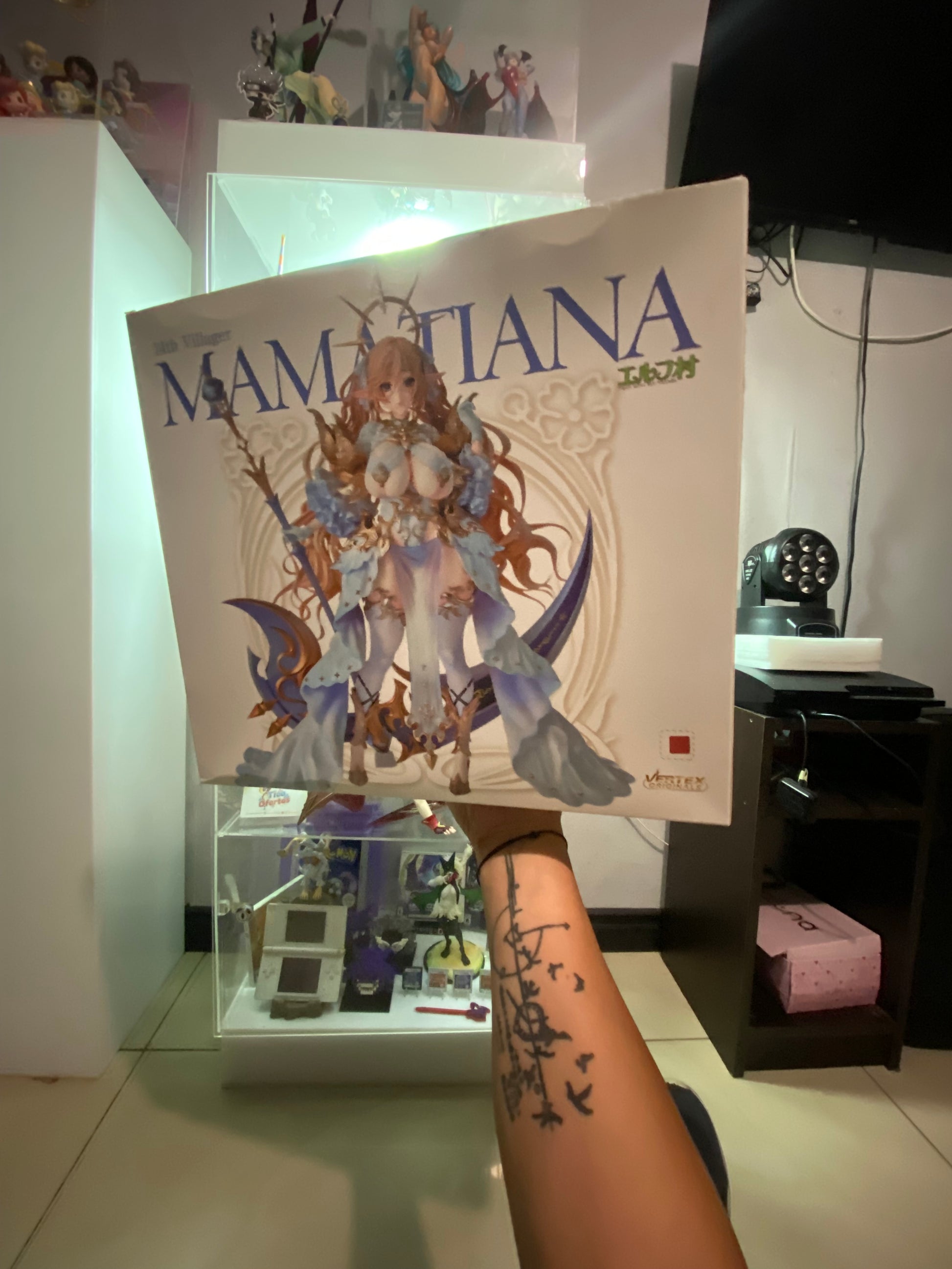 Dim Gray Estatuilla Elf Village | Mama Tiana | Vertex | 14th Villager | tienda anime Tico Ofertas