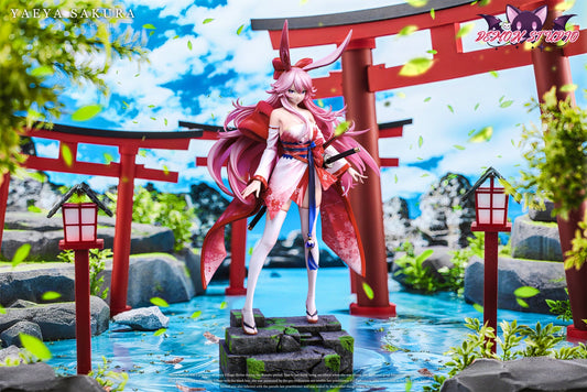 Light Steel Blue Estatuilla  Honkai Impact 3 | Yae Sakura | Tienda Anime | Tico Ofertas