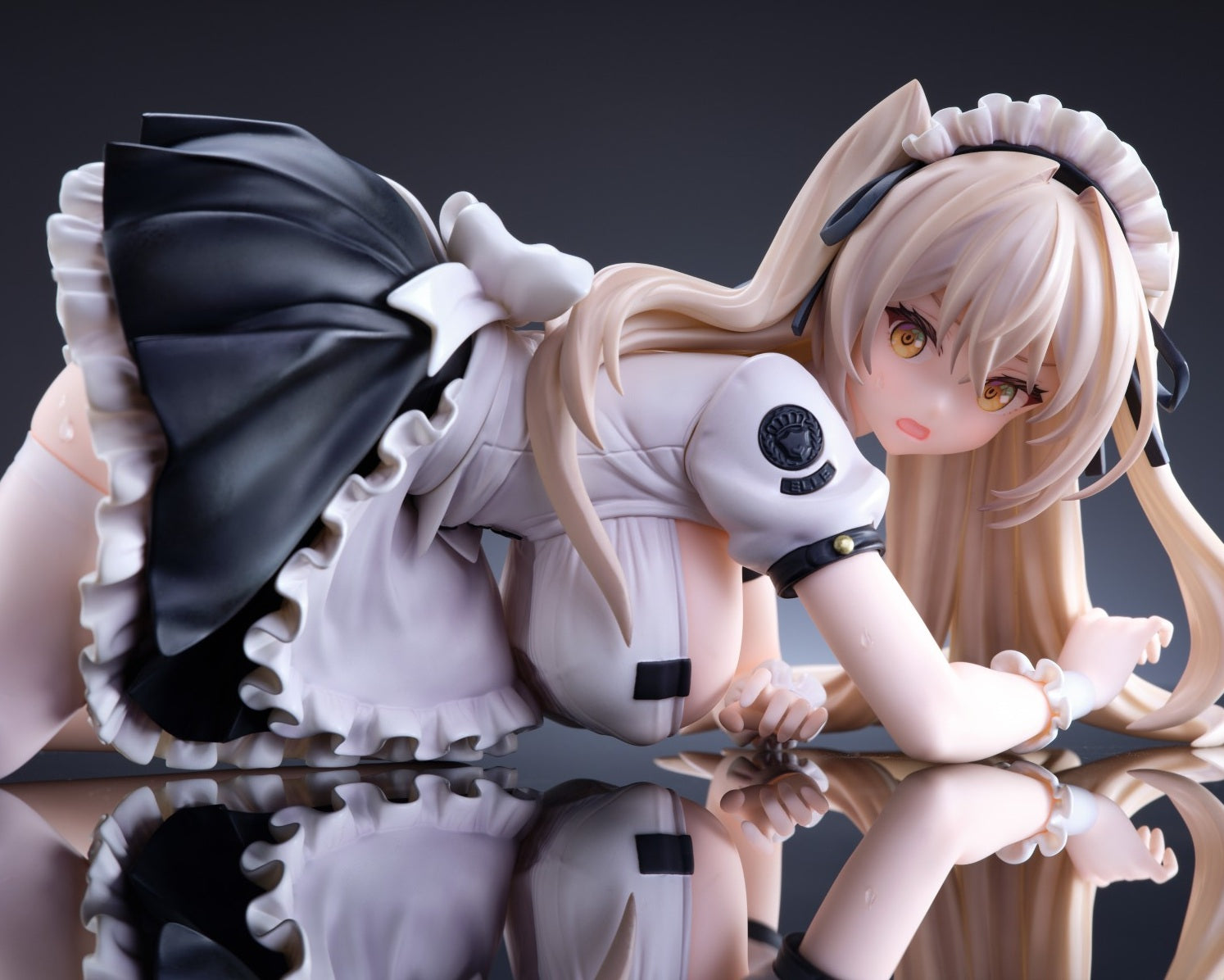 Dark Slate Gray Estatuilla Elle | OMAHA | Tienda Anime Virtual | Tico Ofertas