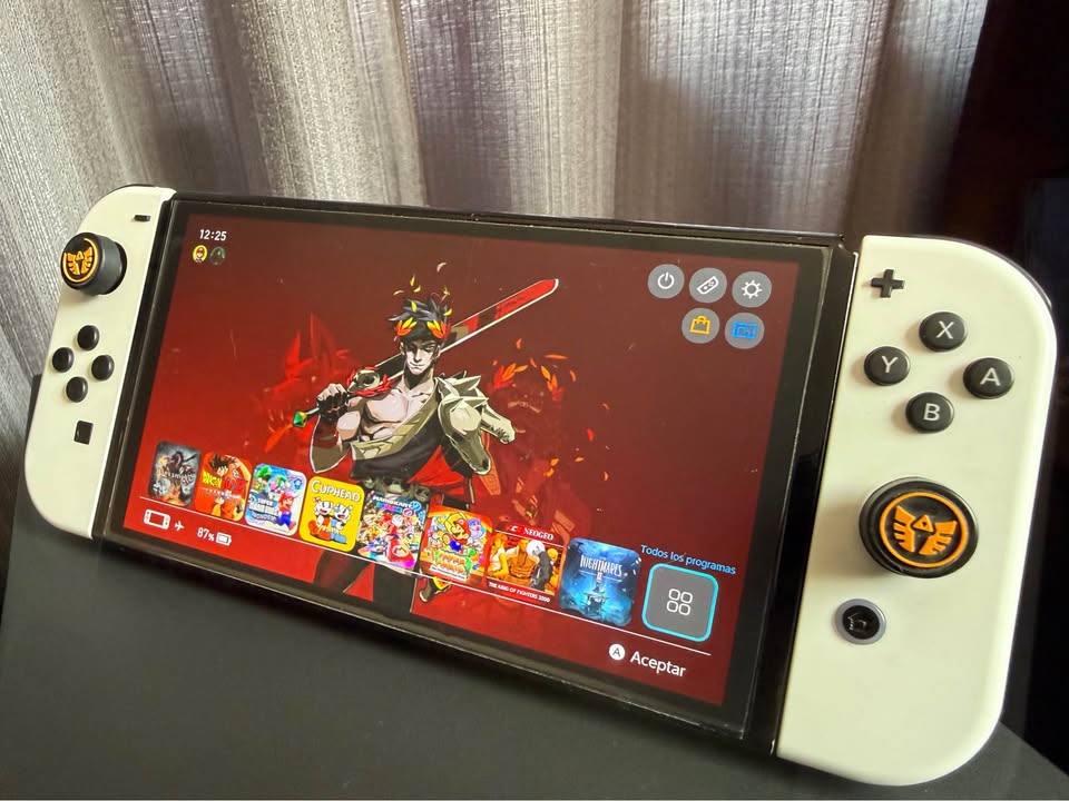 Dark Slate Gray Nintendo Switch OLED flasheada con memoria de 128GB | Consola Gamer Costa Rica