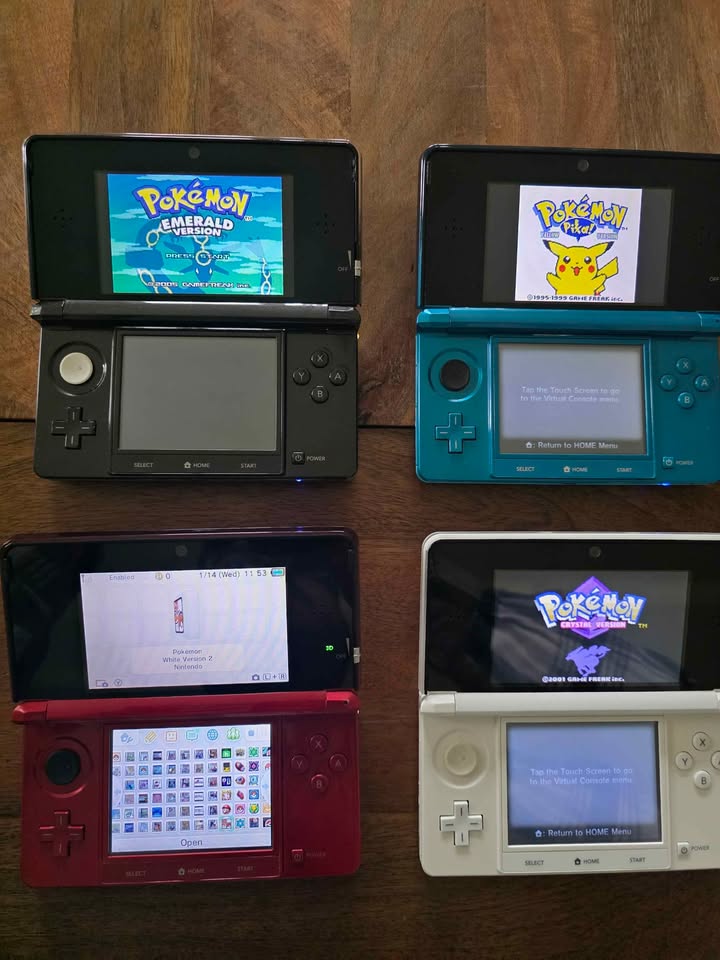 Dark Olive Green Nintendo 3DS Old Desbloqueada con 64GB y Juegos – Costa Rica