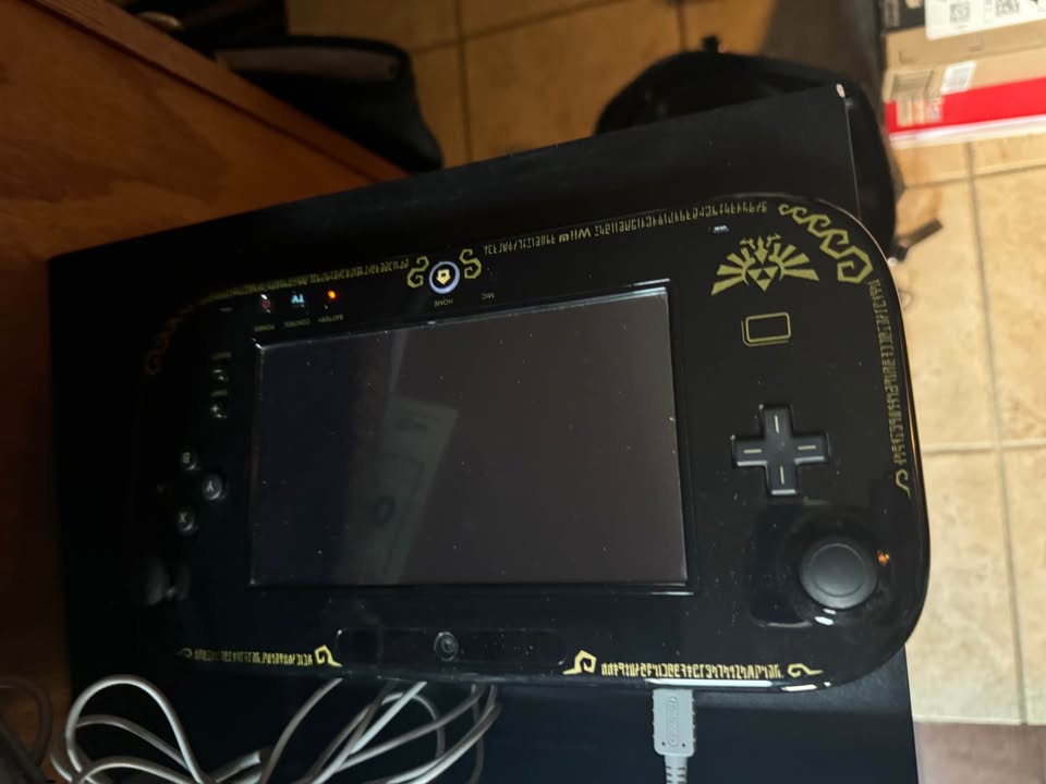 Nintendo Wii U Zelda Wind Waker Limited Edition Consolas video juegos Costa Rica Nintendo
