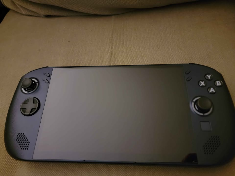 Legion Go S en Costa Rica – Consola portátil gamer 120Hz 16GB RAM | PC Gaming portátil Lenovo