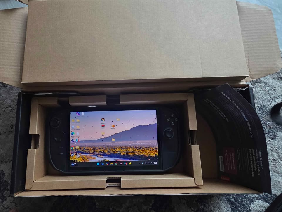 Lenovo Legion Go 2 Z2 en Costa Rica – Consola portátil gamer tipo PC de alto rendimiento | Tienda de Videojuegos Costa Rica Ayn