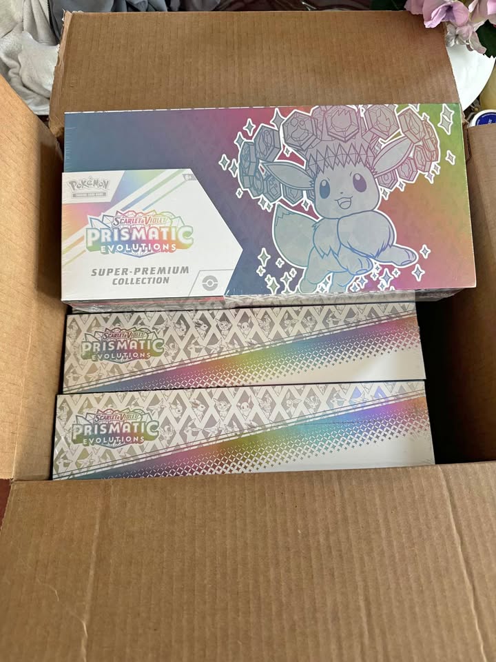 Pokémon Prismatic SPC sellado | Tienda TCG Costa Rica The Pokémon Company