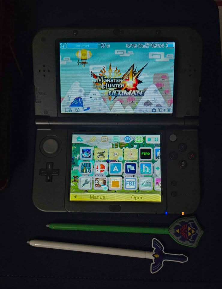 New Nintendo 3DS XL Hyrule Edition | Zelda | Con Estuche y Stylus
