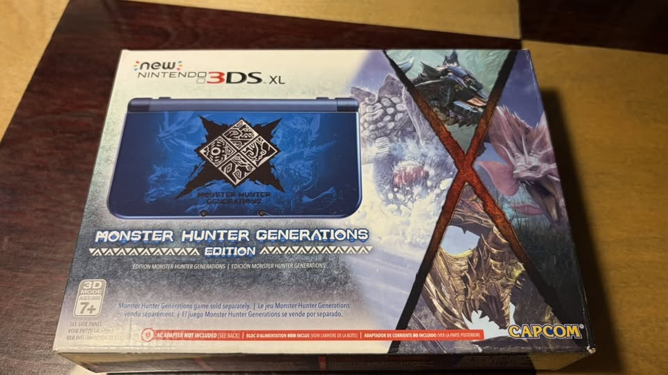 New Nintendo 3DS LL Monster Hunter X | Edición Especial Azul y Roja | Costa Rica